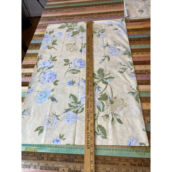 2 Vintage Wondercale Springmaid Standard Blue Floral Cabbage Roses Pillowcases - Picture 7 of 9